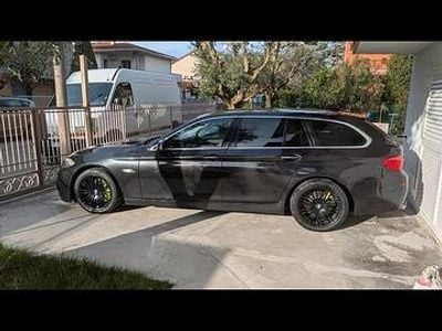 Usata BMW 530 258 CV (189 kW) 2011 Grigio Station wagon