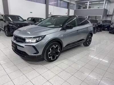 Occasion Opel Grandland X 131 PK (96 kW) 2024 Grijs SUV