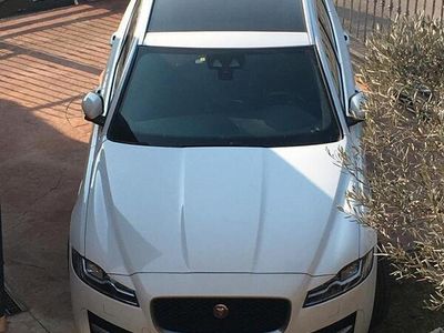 usata Jaguar XF Sportbrake 2.0 D 180 CV 4 AWD aut. R-SPO