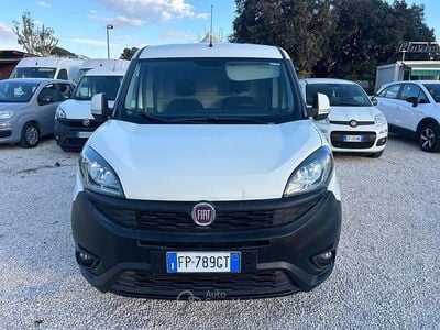 Usata Fiat Doblò 120 CV (88 kW) 2018 Bianco Monovolume