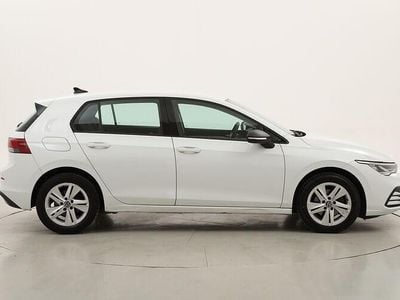 Usata VW Golf VIII Life 110 CV (80 kW) 2020 Berlina