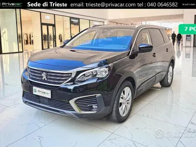 Usata Peugeot 5008 Allure 120 CV (88 kW) 2017 Nero SUV