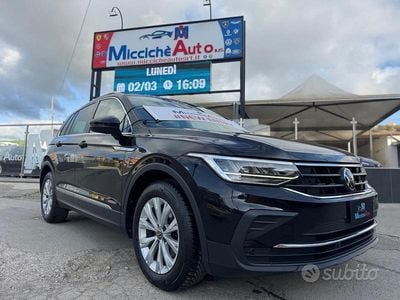 Usata VW Tiguan Life 122 CV (89 kW) 2022 Nero SUV