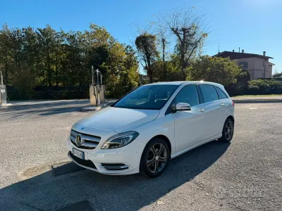 Usata Mercedes B200 2014 Utilitaria