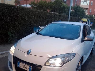 Usata Renault Mégane GT 130 CV (95 kW) 2011 Bianco Berlina