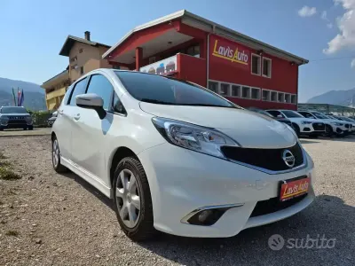 Usata Nissan Note Acenta 90 CV (66 kW) 2015 Bianco Utilitaria