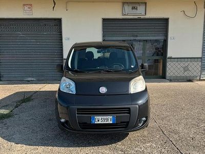 Usata Fiat Qubo Trekking 75 CV (55 kW) 2014 Nero Monovolume