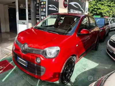 Usata Renault Twingo 90 CV (66 kW) 2016 Rosso Utilitaria