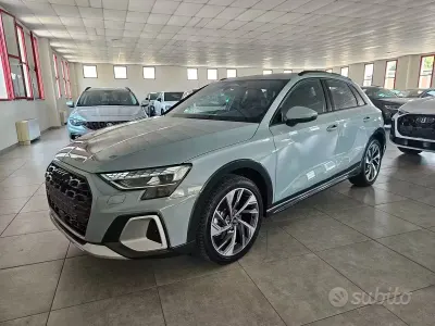 Nuova Audi A3 S-Line 150 CV (110 kW) 2026 Grigio Berlina