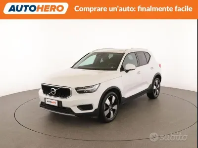 Usata Volvo XC40 Momentum 150 CV (110 kW) 2019 Bianco SUV