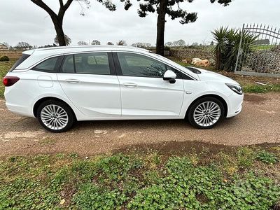 Usata Opel Astra 101 CV (74 kW) 2019 Bianco Station wagon