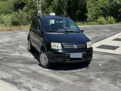 Usata Fiat Panda 4x4 69 CV (50 kW) 2008 Nero Utilitaria