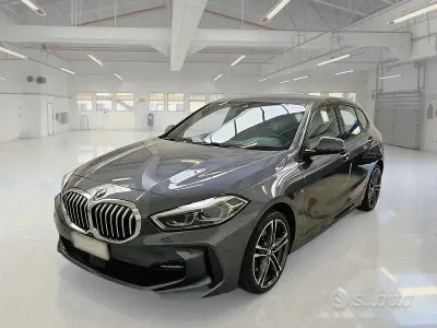 Usata BMW 118 M Sport 149 CV (109 kW) 2021 Grigio Utilitaria