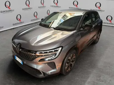 Usata Renault Austral Evolution 131 CV (96 kW) 2023 Grigio SUV