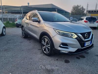 Usata Nissan Qashqai Tekna 140 CV (102 kW) 2019 Grigio SUV