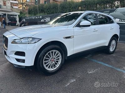 Usata Jaguar F-Pace Portfolio 180 CV (132 kW) 2017 Bianco SUV