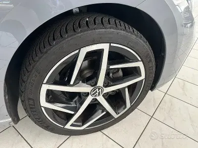 Usata VW Golf VII Style 150 CV (110 kW) 2020 Grigio Berlina