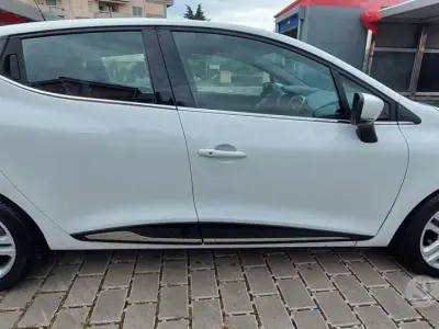 Usata Renault Clio IV 90 CV (66 kW) 2017 Bianco Berlina