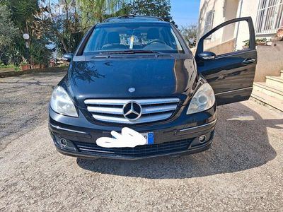Usata Mercedes B180 2007 Nero Monovolume