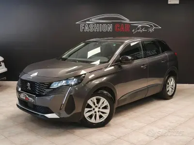 Usata Peugeot 3008 Active 131 CV (96 kW) 2022 Grigio SUV