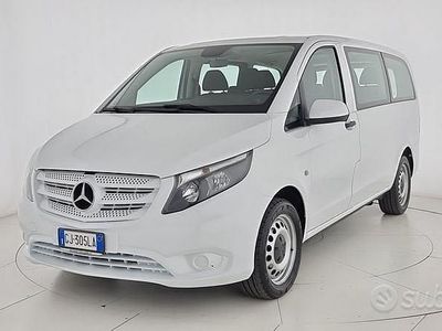 Usata Mercedes Vito 136 CV (100 kW) 2022 Bianco Furgone