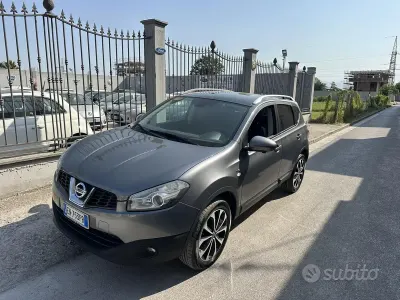 Usata Nissan Qashqai N-TEC 131 CV (96 kW) 2012 Grigio SUV