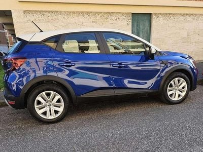 Usata Renault Captur Equilibre 101 CV (74 kW) 2024 Blu/azzurro SUV