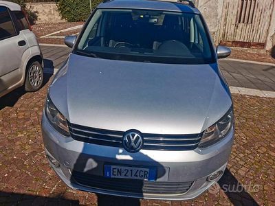 Usata VW Touran 2012 Grigio Monovolume