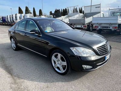 Mercedes S320