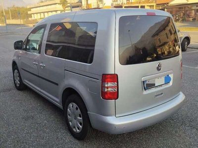 usata VW Caddy 1.6 TDI PERFETTO GARANZIA. IVA. ESPOSTA