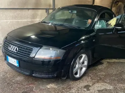 Usata Audi TT 179 CV (131 kW) 1999 Nero Coupé