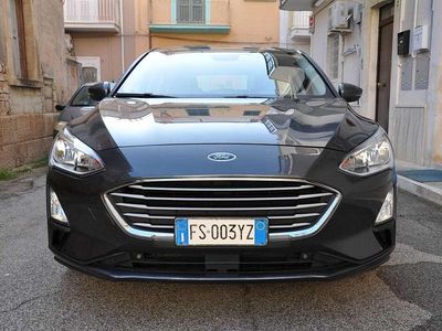 Usata Ford Focus Titanium 120 CV (88 kW) 2018 Grigio Berlina