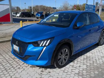 Usata Peugeot e-208