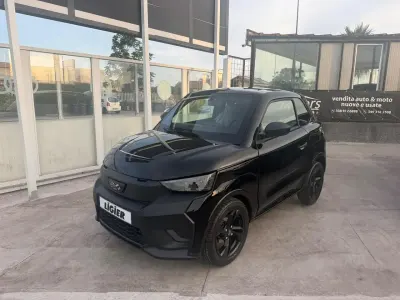 Nuova Ligier JS50 2026 Nero Utilitaria