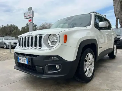 Usata Jeep Renegade Limited 120 CV (88 kW) 2015 Bianco SUV