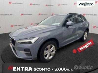 Usata Volvo XC60 Momentum 197 CV (144 kW) 2022 Grigio SUV