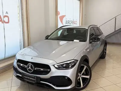 Usata Mercedes C220 Premium 200 CV (147 kW) 2024 Argento hightech Station wagon