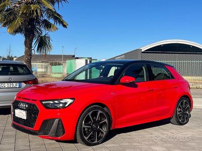 Usata Audi A1 Design 150 CV (110 kW) 2022 Rosso SUV
