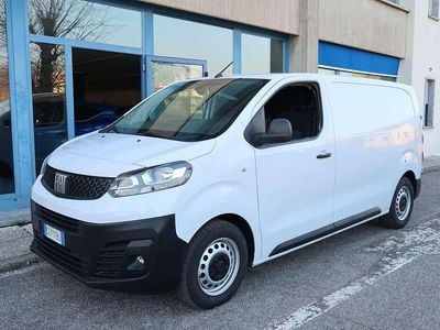 Usata Fiat Scudo Business 102 CV (75 kW) 2023 Bianco Furgone