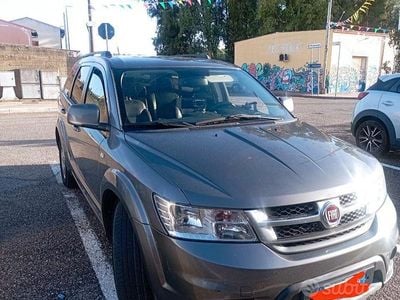 Usata Fiat Freemont 170 CV (125 kW) 2011 Grigio SUV