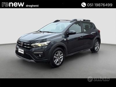 Usata Dacia Sandero Comfort 100 CV (73 kW) 2023 Grigio Berlina