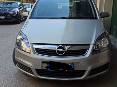 usata Opel Zafira 5/7 posti anno 2007