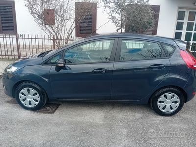 usata Ford Fiesta 2012 Ikon 5 porte 1.4 tdci (70cv)