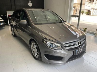 Mercedes B200