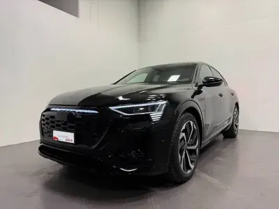 Usata Audi Q8 Sportback e-tron S-Line 300 kW (408 CV) 2024 Nero SUV