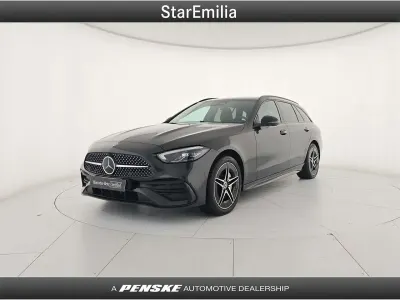Usata Mercedes C300e Advanced 313 CV (230 kW) 2025 Nero Station wagon