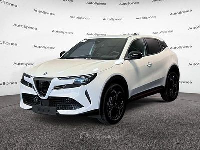 Nuova Alfa Romeo Junior Edizione Speciale 145 CV (106 kW) 2025 Bianco SUV
