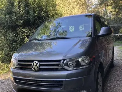 Usata VW T5 Highline 179 CV (131 kW) 2011 Furgone