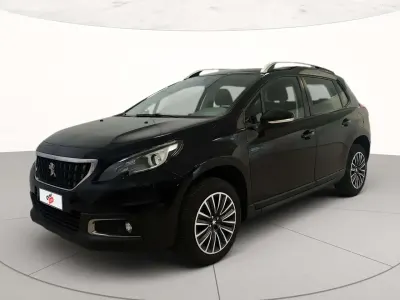 Usata Peugeot 2008 Allure 83 CV (61 kW) 2019 Nero metallizzato SUV