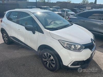 Begagnad Renault Captur Zen 90 HK (66 kW) 2017 Vit SUV
